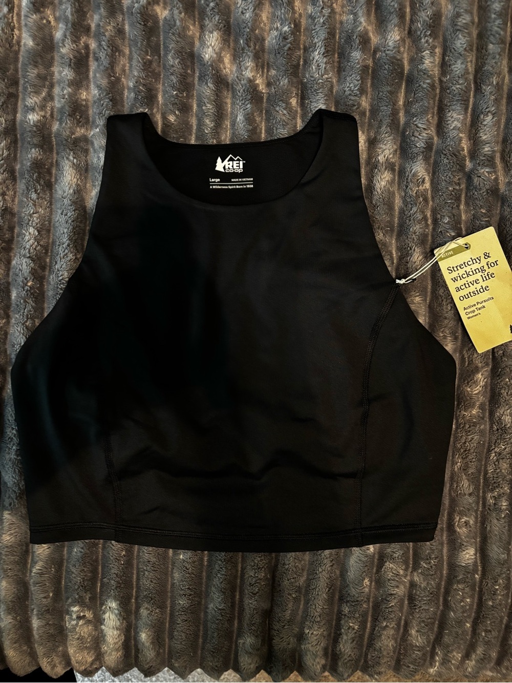 NWT REI Black Women's Cropped Athletic Tank Size Large